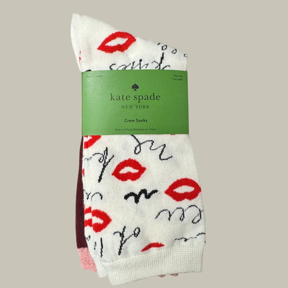 Kate Spade New York 3 Pack Crew Socks Lips Stripes Glitter 43KK398502TA-BMU